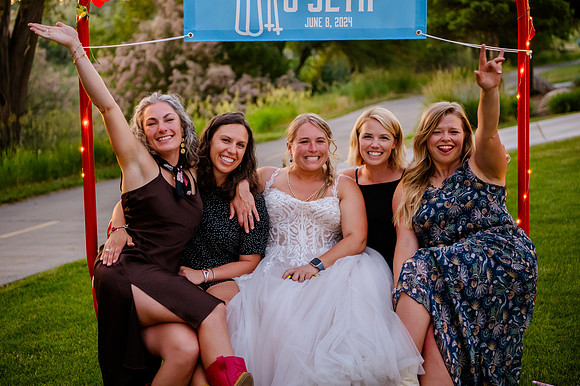 Celebrating Megan and Seth: A Festive Reception at River Oaks Golf Course
