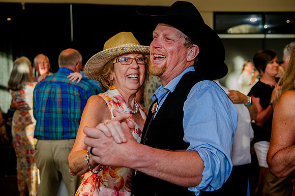 Celebrating Megan and Seth: A Festive Reception at River Oaks Golf Course
