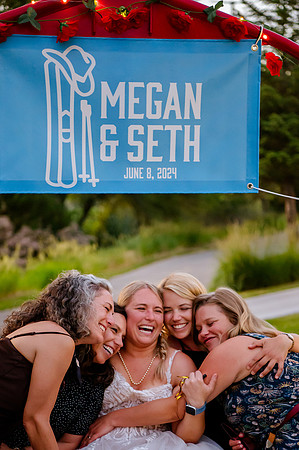 Celebrating Megan and Seth: A Festive Reception at River Oaks Golf Course