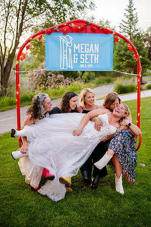 Celebrating Megan and Seth: A Festive Reception at River Oaks Golf Course