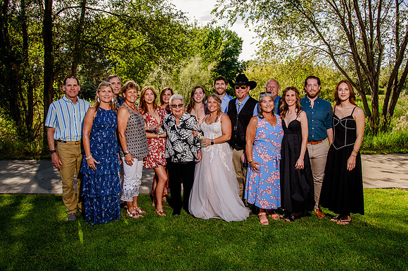 Celebrating Megan and Seth: A Festive Reception at River Oaks Golf Course