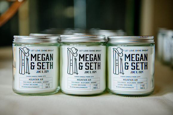 Celebrating Megan and Seth: A Festive Reception at River Oaks Golf Course
