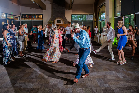 Celebrating Megan and Seth: A Festive Reception at River Oaks Golf Course