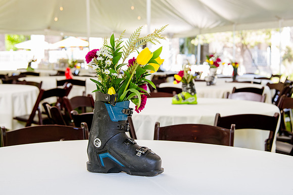 Celebrating Megan and Seth: A Festive Reception at River Oaks Golf Course