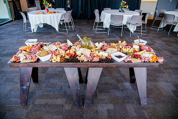 Celebrating Megan and Seth: A Festive Reception at River Oaks Golf Course
