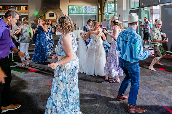 Celebrating Megan and Seth: A Festive Reception at River Oaks Golf Course