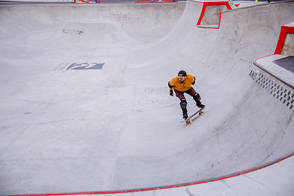 Urban Energy Unleashed: Hard Coin-sponsored Skateboarding Shoot at Vans Skate Park