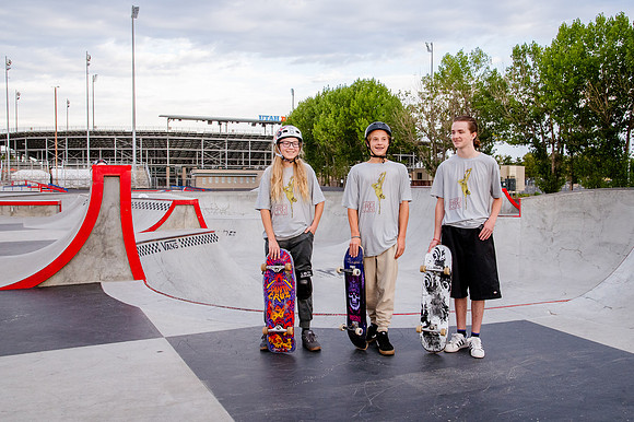 Urban Energy Unleashed: Hard Coin-sponsored Skateboarding Shoot at Vans Skate Park