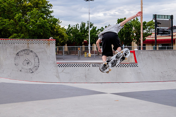 Urban Energy Unleashed: Hard Coin-sponsored Skateboarding Shoot at Vans Skate Park