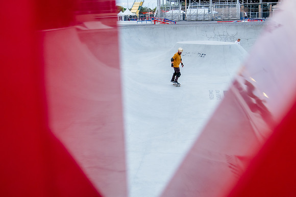 Urban Energy Unleashed: Hard Coin-sponsored Skateboarding Shoot at Vans Skate Park