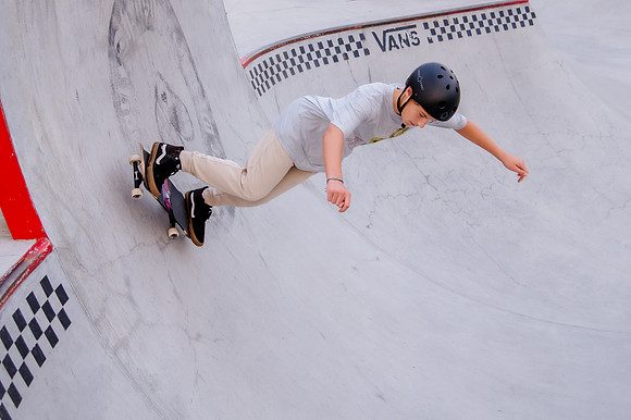 Urban Energy Unleashed: Hard Coin-sponsored Skateboarding Shoot at Vans Skate Park