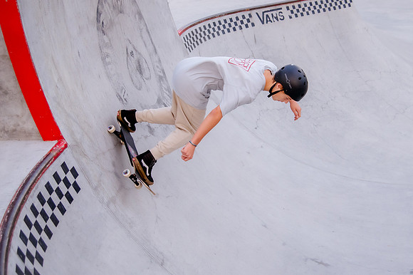 Urban Energy Unleashed: Hard Coin-sponsored Skateboarding Shoot at Vans Skate Park