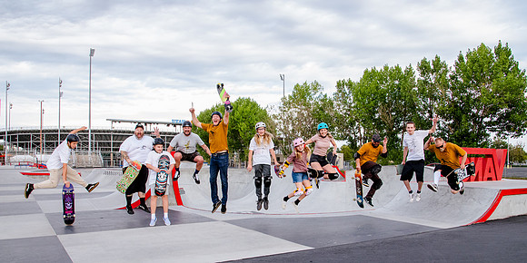 Urban Energy Unleashed: Hard Coin-sponsored Skateboarding Shoot at Vans Skate Park