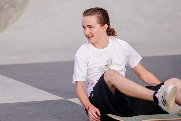 Urban Energy Unleashed: Hard Coin-sponsored Skateboarding Shoot at Vans Skate Park