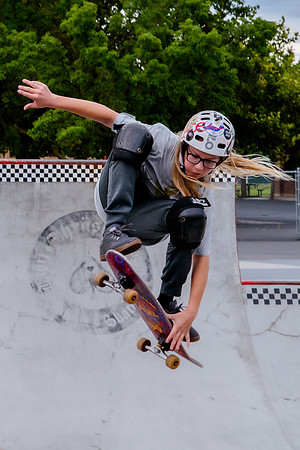 Urban Energy Unleashed: Hard Coin-sponsored Skateboarding Shoot at Vans Skate Park