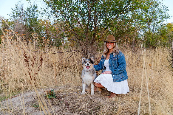 Family Portraits at Wheeler Farm: Alicia Peterson's Blended Family in the Glow of Sunset