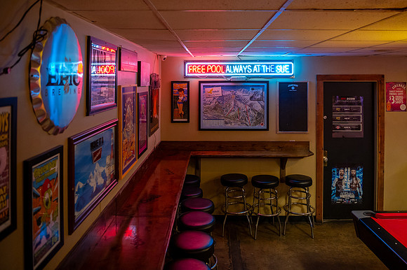 A Bar Named Sue Mural and Artwork Documentation6061