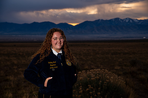 Hadley Lund Golden Hour Desert Senior Session Smyer Image 4452
