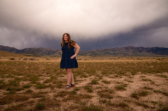 Hadley Lund Golden Hour Desert Senior Session Smyer Image 4533-Edit