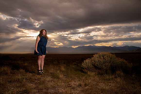 Hadley Lund Golden Hour Desert Senior Session Smyer Image 4575-Edit-2