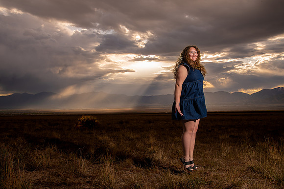 Hadley Lund Golden Hour Desert Senior Session Smyer Image 4581-Edit