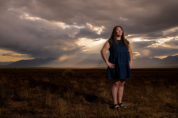 Hadley Lund Golden Hour Desert Senior Session Smyer Image 4587