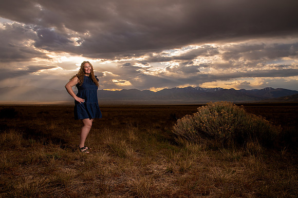 Hadley Lund Golden Hour Desert Senior Session Smyer Image 4573-Edit-2