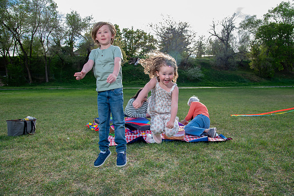 Stark Family Golden Hour Kite Flying Session Smyer Image 4839
