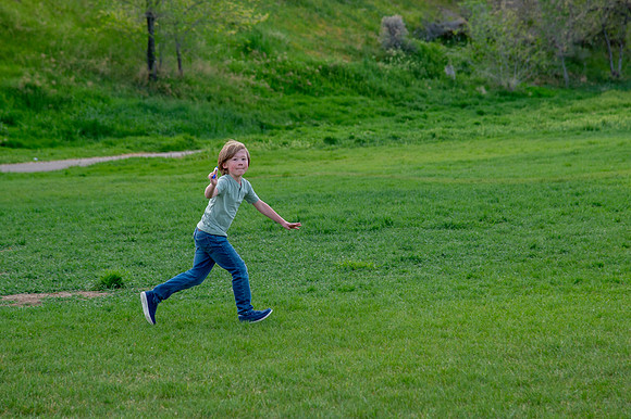 Stark Family Golden Hour Kite Flying Session Smyer Image 4950