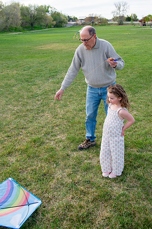 Stark Family Golden Hour Kite Flying Session Smyer Image 4979