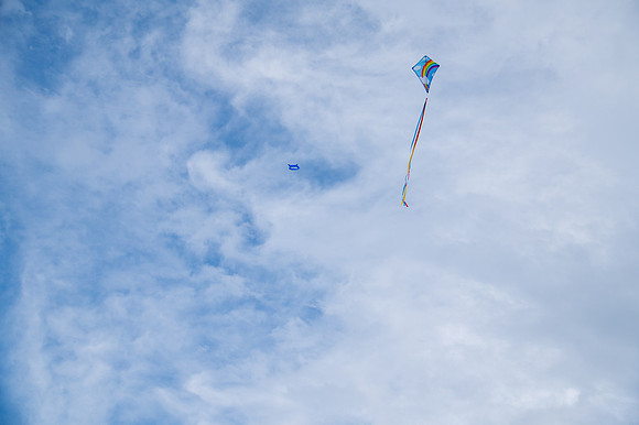 Stark Family Golden Hour Kite Flying Session Smyer Image 5149