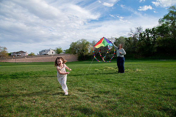 Stark Family Golden Hour Kite Flying Session Smyer Image 5308