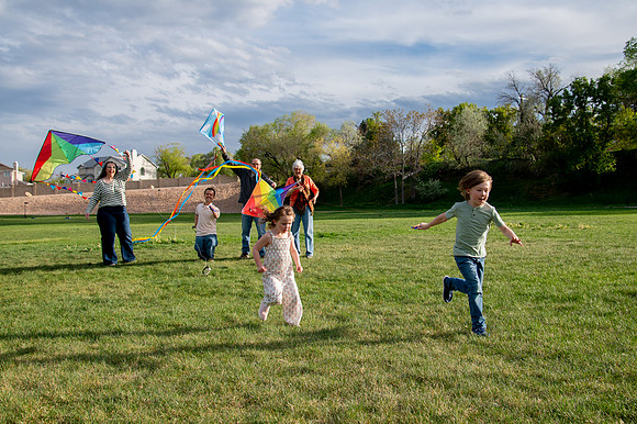Stark Family Golden Hour Kite Flying Session Smyer Image 5343
