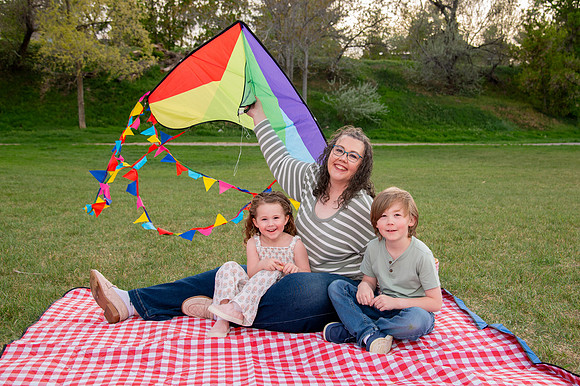 Stark Family Golden Hour Kite Flying Session Smyer Image 5439