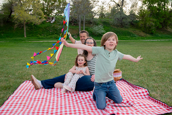 Stark Family Golden Hour Kite Flying Session Smyer Image 5461