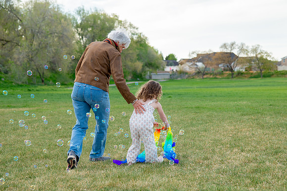 Stark Family Golden Hour Kite Flying Session Smyer Image 5571