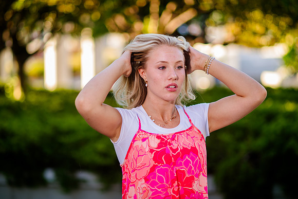 Missionary Photoshoot: Isabelle Petersen at Bountiful Temple