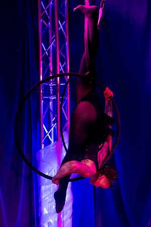 Kiki Cabaret54735
