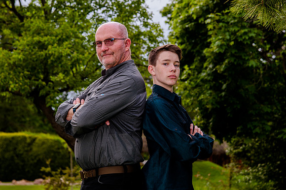 Unforgettable Family Portraits: Celebrating Love and Beauty at the International Peace Gardens