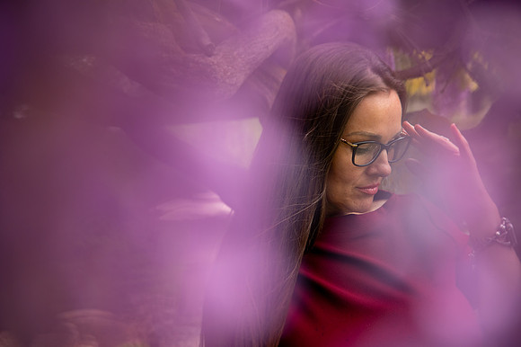 Unforgettable Family Portraits: Celebrating Love and Beauty at the International Peace Gardens
