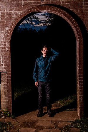 Unforgettable Family Portraits: Celebrating Love and Beauty at the International Peace Gardens
