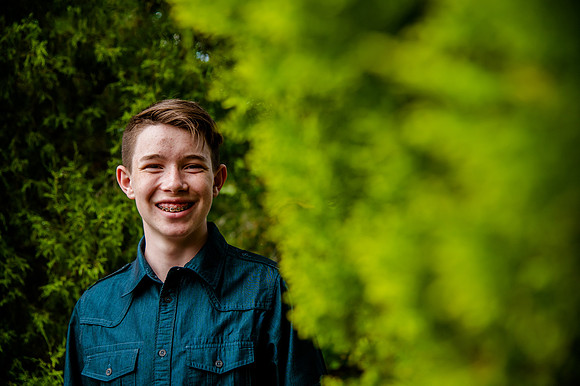 Unforgettable Family Portraits: Celebrating Love and Beauty at the International Peace Gardens