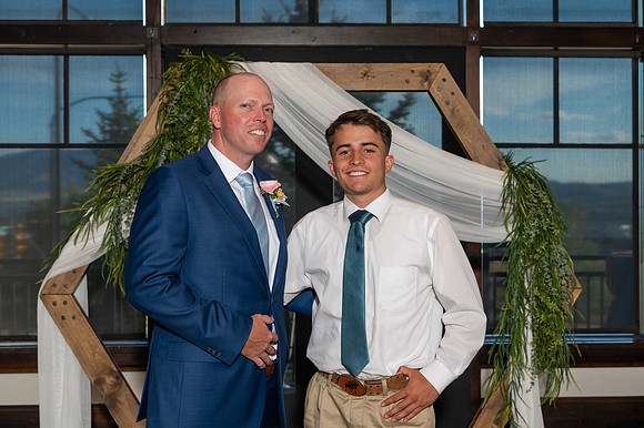 Andrew Watson Tasha Sotomayor Oates Wedding The Lodge at Traverse Mountain3517