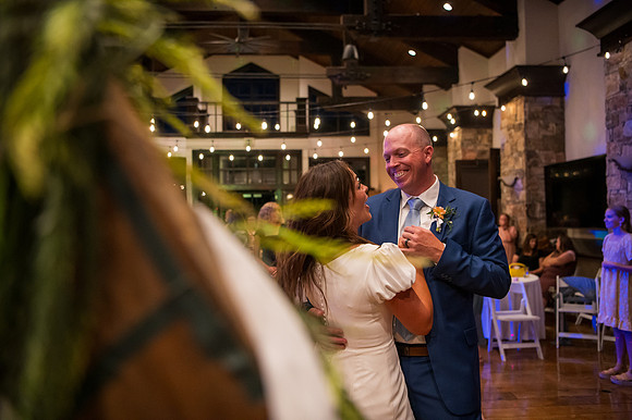 Andrew Watson Tasha Sotomayor Oates Wedding The Lodge at Traverse Mountain4303