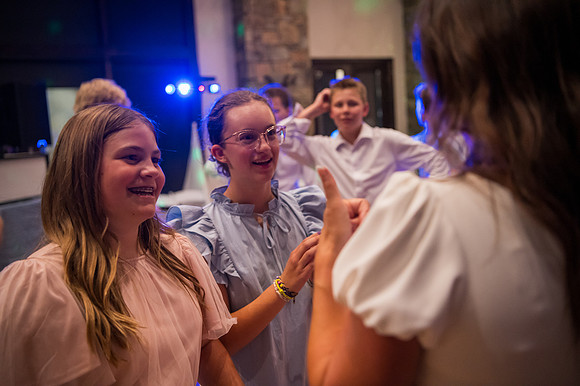 Andrew Watson Tasha Sotomayor Oates Wedding The Lodge at Traverse Mountain4398