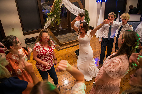 Andrew Watson Tasha Sotomayor Oates Wedding The Lodge at Traverse Mountain4445