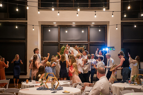 Andrew Watson Tasha Sotomayor Oates Wedding The Lodge at Traverse Mountain4514