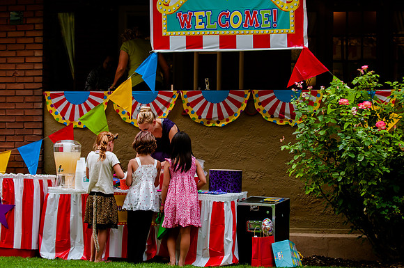 Sidney's Madagascar Bday-2550