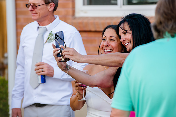 Lynn and Tina123072