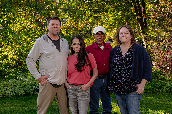 Kelly Lopez Family Portraits at International Peace Gardens in Salt Lake City, Utah9986